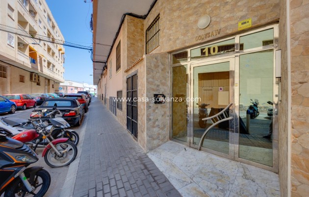 Herverkoop - Appartement / flat - Torrevieja - Center