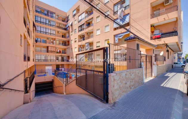 Herverkoop - Appartement / flat - Torrevieja - Center