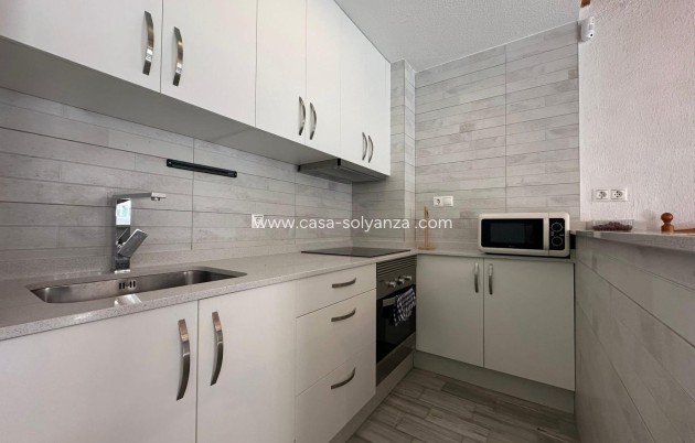 Herverkoop - Herenhuis - Torrevieja - Cabo cervera