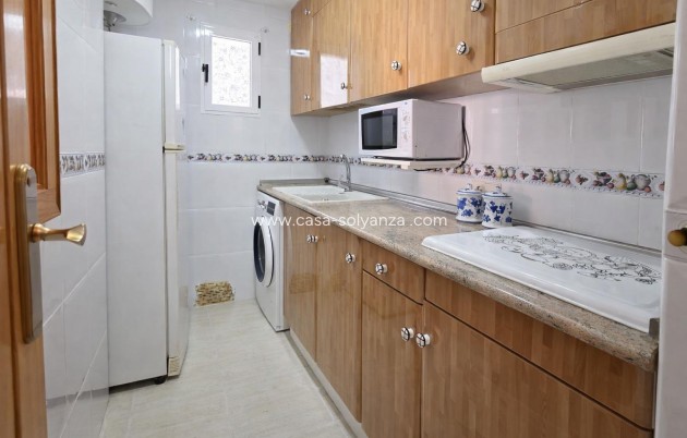 Herverkoop - Appartement / flat - Torrevieja - Habaneras