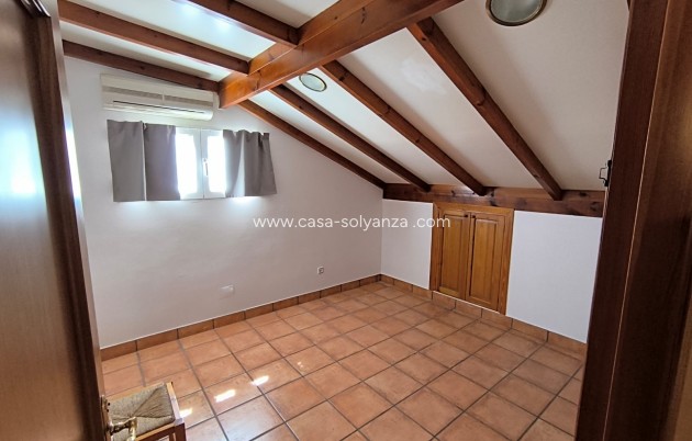 Reventa - Villa - Yecla - Inland