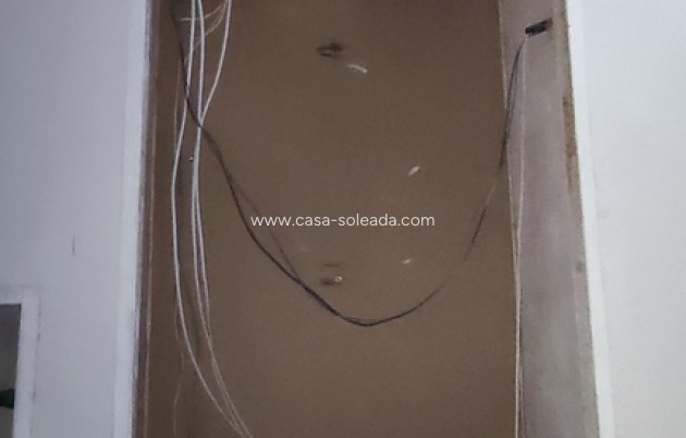 Resale - Apartment / flat - Caudete