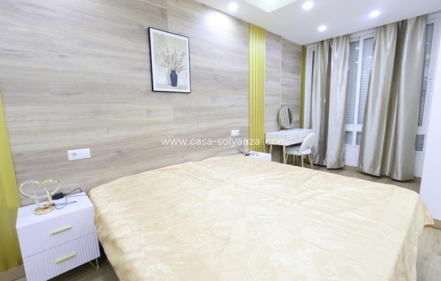 Herverkoop - Appartement / flat - Torrevieja - Center