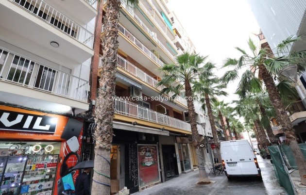 Herverkoop - Appartement / flat - Torrevieja - Center