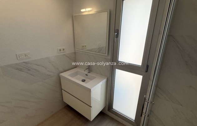 Herverkoop - Villa - Orihuela - Villamartin