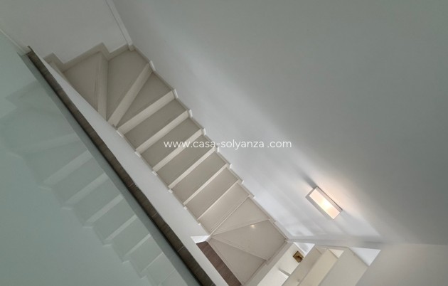Herverkoop - Villa - Orihuela - Villamartin