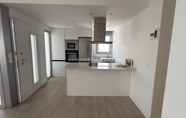 Herverkoop - Villa - Orihuela - Villamartin