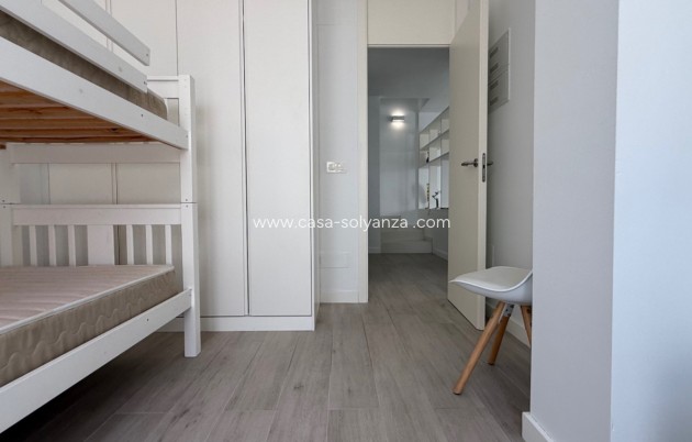 Herverkoop - Villa - Orihuela - Villamartin