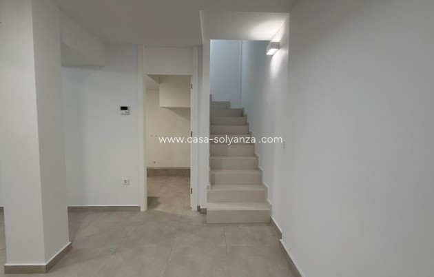 Herverkoop - Villa - Orihuela - Villamartin