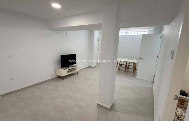 Herverkoop - Villa - Orihuela - Villamartin