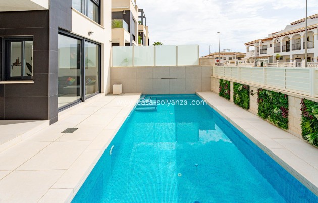 Herverkoop - Villa - Punta Prima