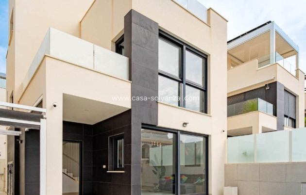 Herverkoop - Villa - Punta Prima