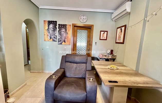 Herverkoop - Appartement / flat - Los Altos - Costa Blanca