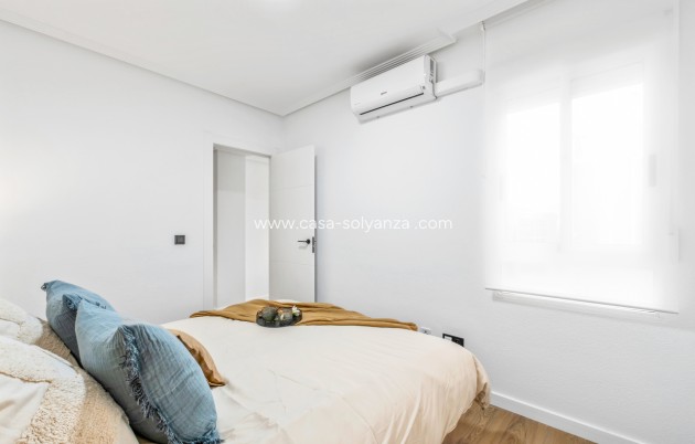 Herverkoop - Appartement / flat - Playa Flamenca - Costa Blanca