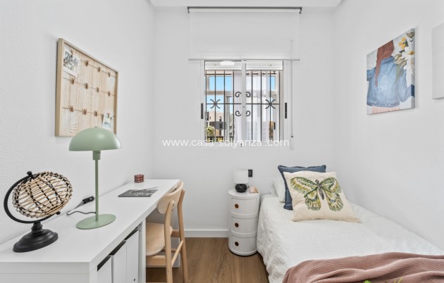 Herverkoop - Appartement / flat - Playa Flamenca - Costa Blanca