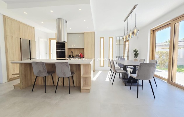 Reventa - Villa - Orihuela Costa - Cabo Roig