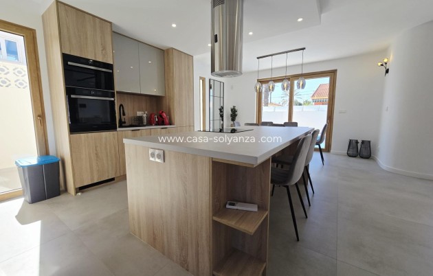 Reventa - Villa - Orihuela Costa - Cabo Roig