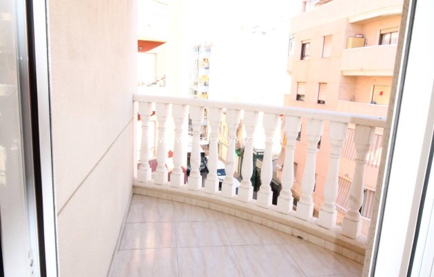 Wiederverkauf - Wohnung - Torrevieja - Center