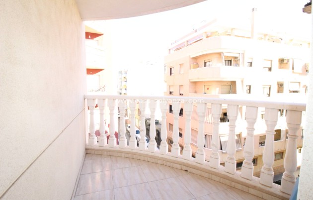 Wiederverkauf - Wohnung - Torrevieja - Center
