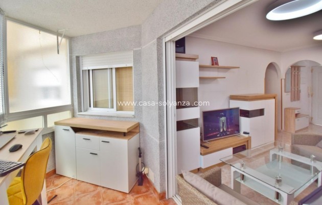 Herverkoop - Appartement / flat - Torrevieja - Nueva Torrevieja