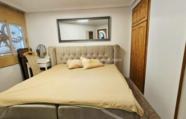 Herverkoop - Appartement / flat - Torrevieja - Nueva Torrevieja
