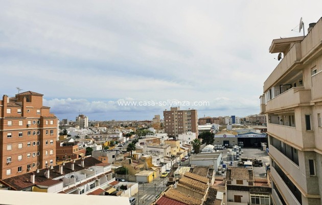 Herverkoop - Appartement / flat - Torrevieja - Nueva Torrevieja