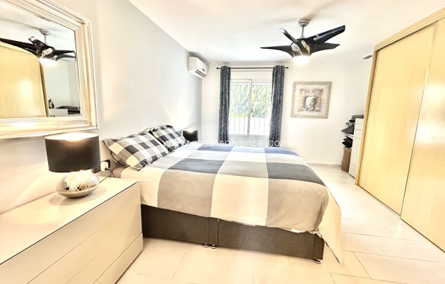 Herverkoop - Villa - Catral - Costa Blanca