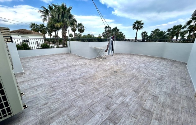 Herverkoop - Villa - Catral - Costa Blanca