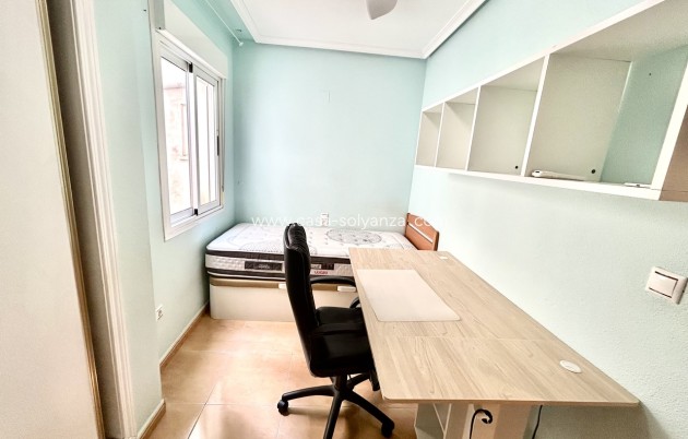Herverkoop - Appartement / flat - Torrevieja - Costa Blanca