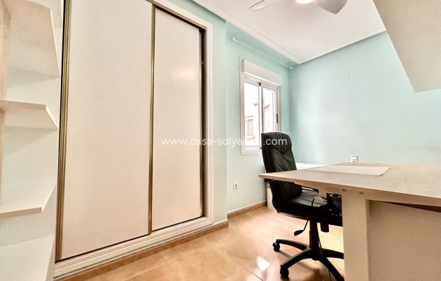 Herverkoop - Appartement / flat - Torrevieja - Costa Blanca