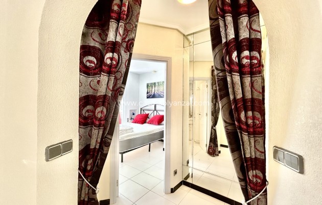 Herverkoop - Appartement / flat - Los Altos - Costa Blanca