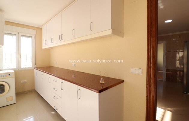 Resale - Villa - La Marina - La Escuera