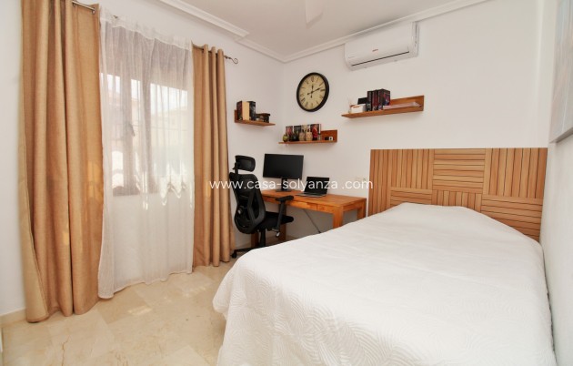 Herverkoop - Herenhuis - Villamartin - PAU 8