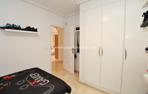 Herverkoop - Herenhuis - Villamartin - PAU 8