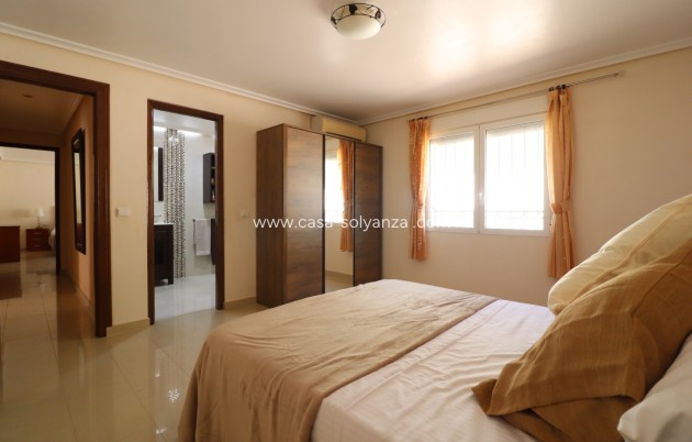 Resale - Villa - La Marina - La Escuera
