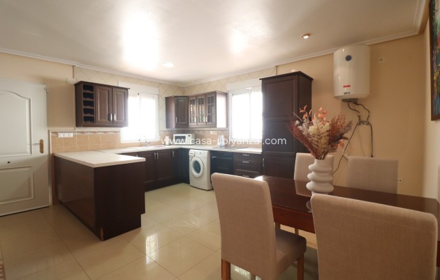 Resale - Villa - La Marina - La Escuera