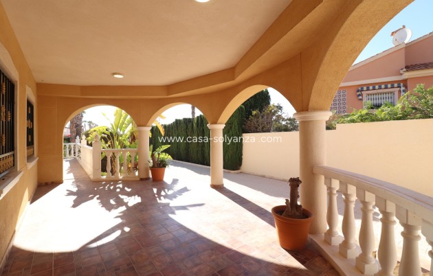 Resale - Villa - La Marina - La Escuera