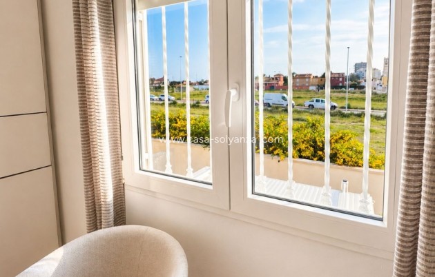 Herverkoop - Villa - Torrevieja - Costa Blanca