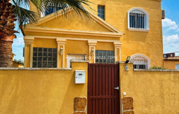 Herverkoop - Villa - Torrevieja - Costa Blanca