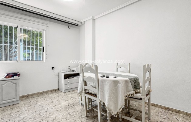 Herverkoop - Appartement / flat - Torrevieja - Costa Blanca