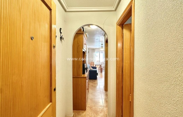 Herverkoop - Appartement / flat - Torrevieja - Center
