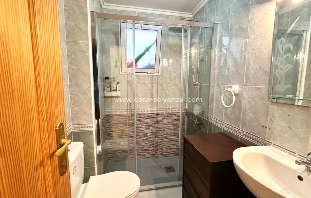 Herverkoop - Appartement / flat - Torrevieja - Center