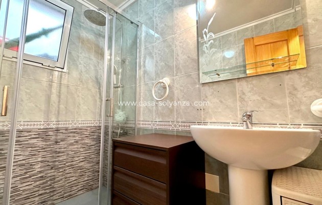Herverkoop - Appartement / flat - Torrevieja - Center