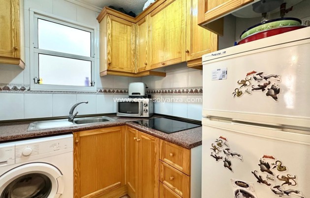 Herverkoop - Appartement / flat - Torrevieja - Center