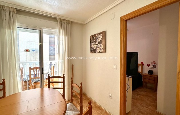 Herverkoop - Appartement / flat - Torrevieja - Center