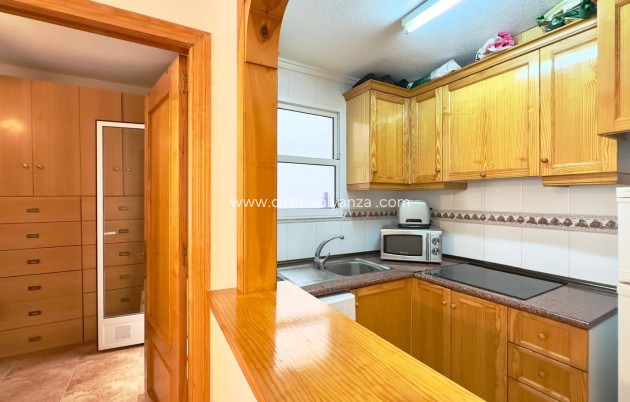 Herverkoop - Appartement / flat - Torrevieja - Center