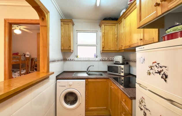 Herverkoop - Appartement / flat - Torrevieja - Center