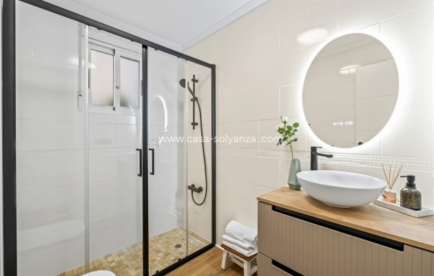 Reventa - Apartamento / piso - Playa Flamenca