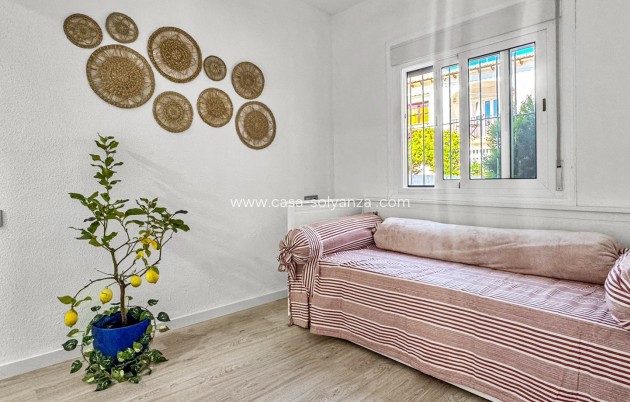 Herverkoop - Bungalow - Torrevieja - Los Balcones