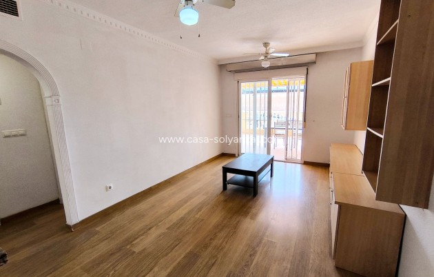 Herverkoop - Appartement / flat - Algorfa